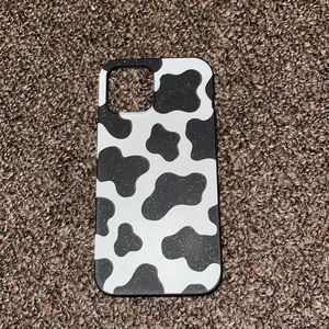 iPhone 12 Pro Max Cow Print Pela Case